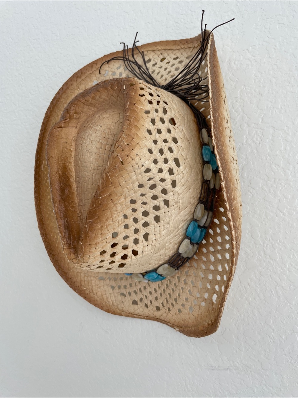 MILANI Straw Western Hat with Turquoise & Cream Bead Band - Picture 16 of 16